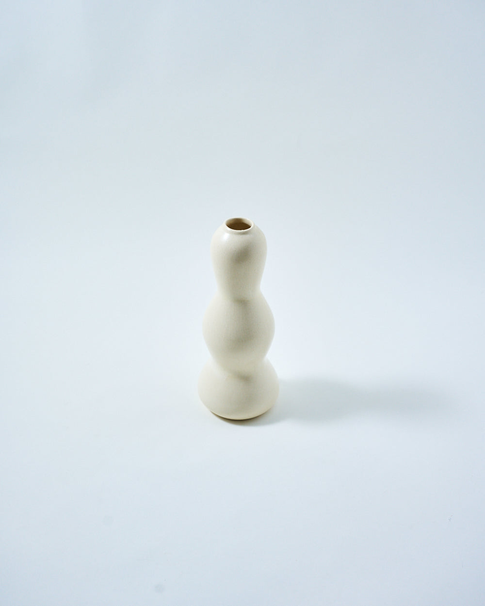 white bubble vase