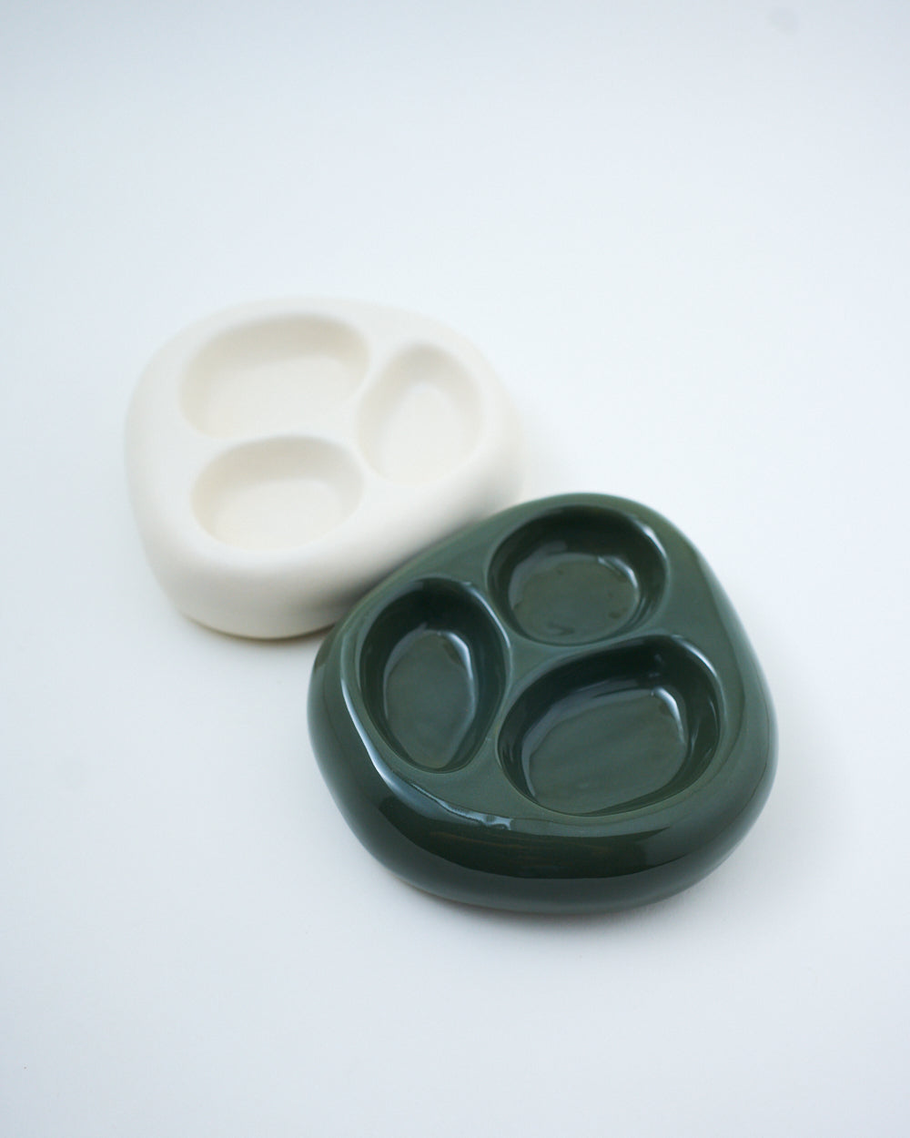 ceramic catchall trinket dish for keys/ jewelry