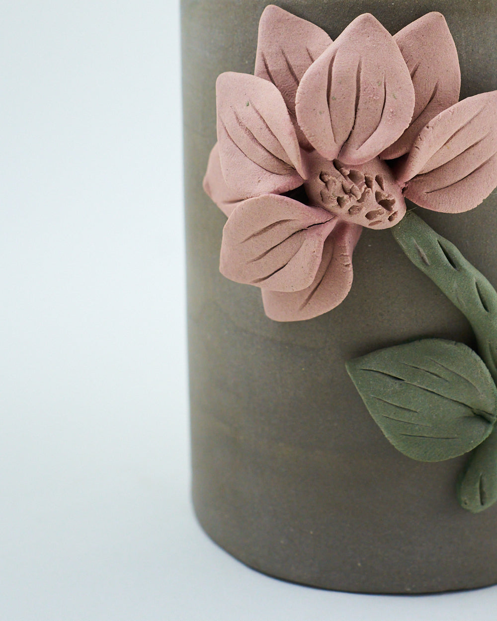 ceramic small gray planter