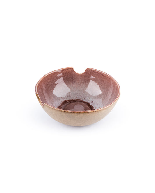 ceramic ramen bowl with chopstick rest