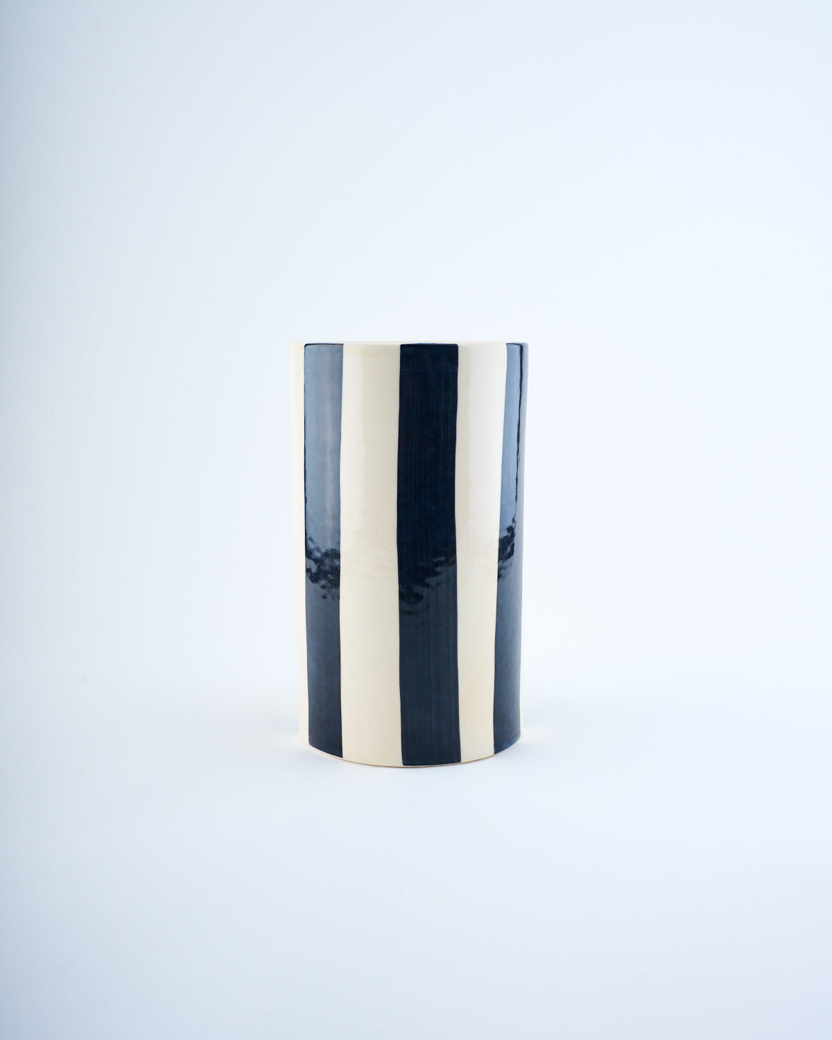 ceramic striped vase container for spatula