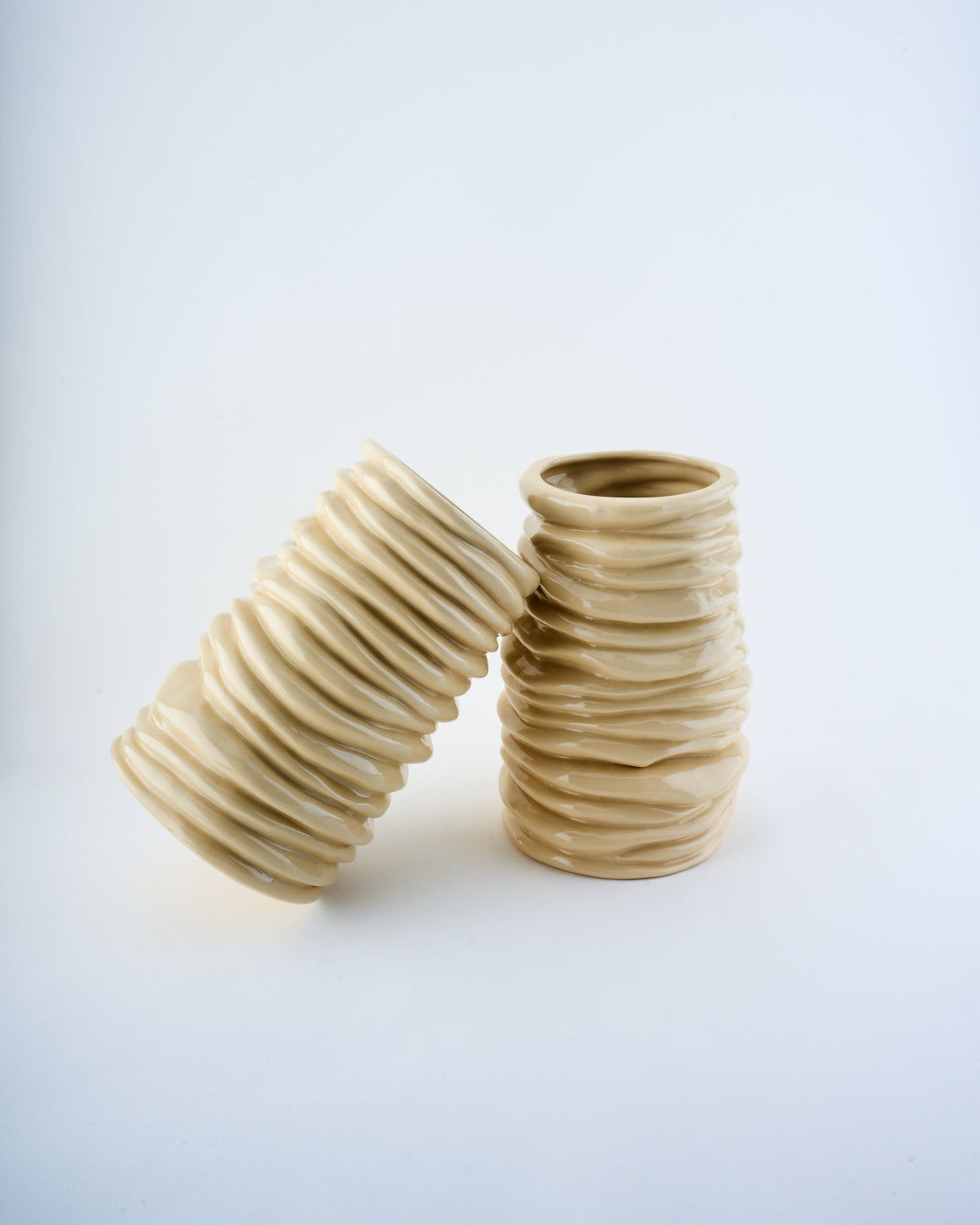 Wavy vase
