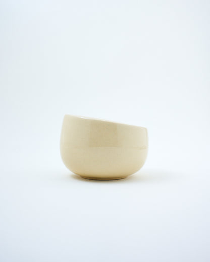 white ceramic dessert bowl