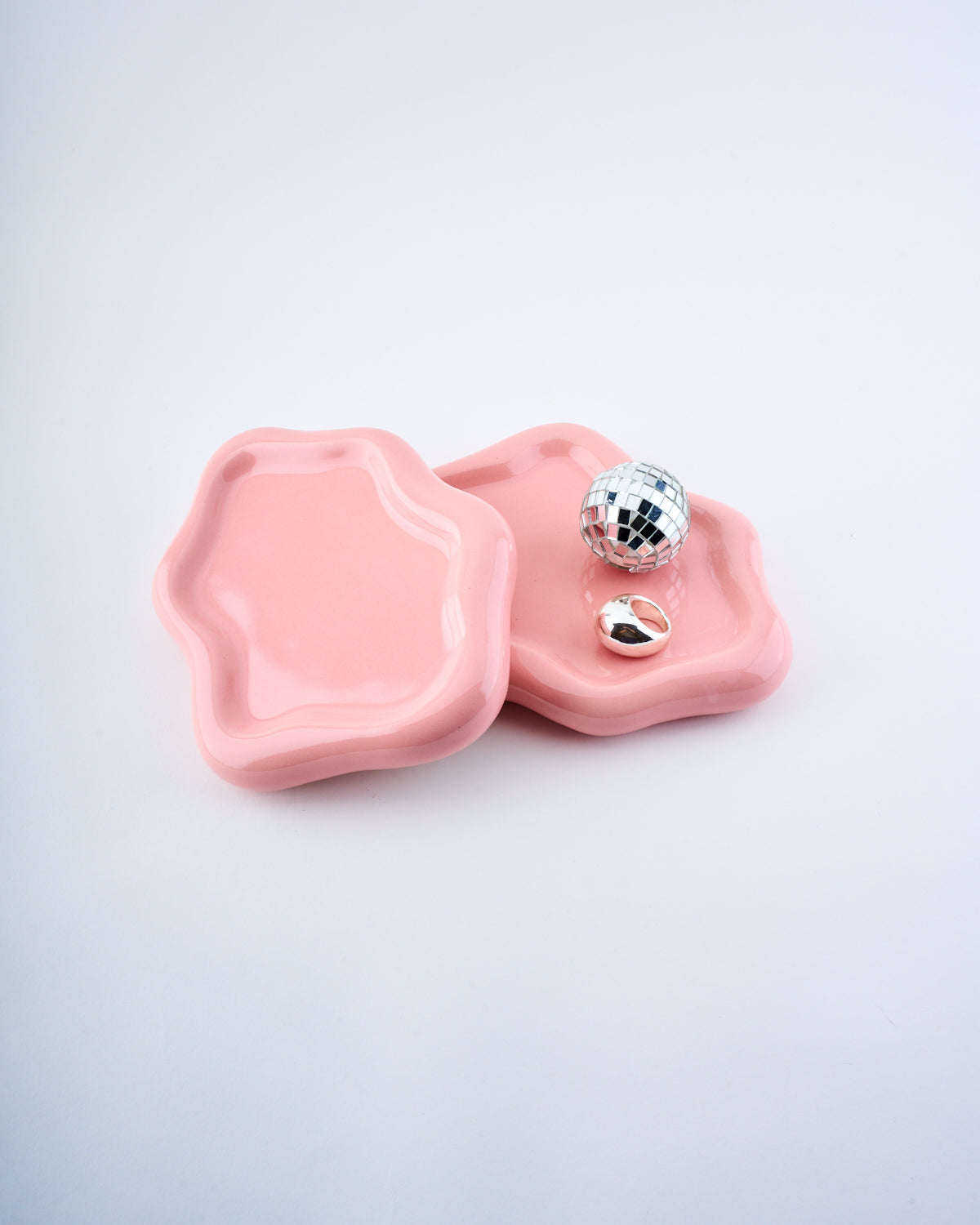 Cloud tray