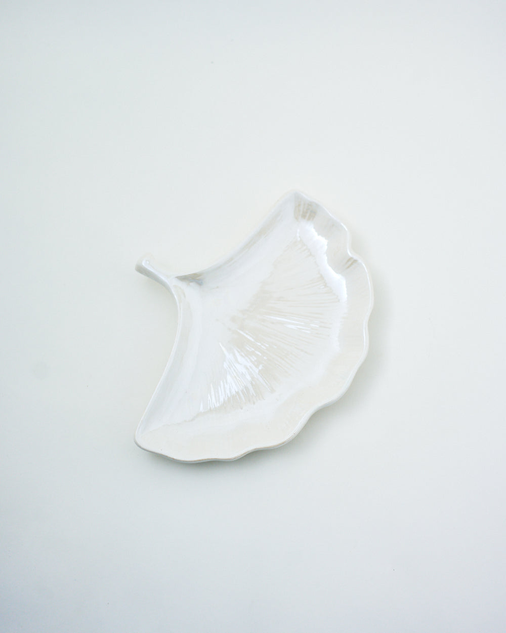 leaf catchall tray white aesthetic