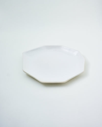 polygon white ceramic tray