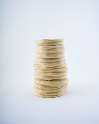 Wavy vase